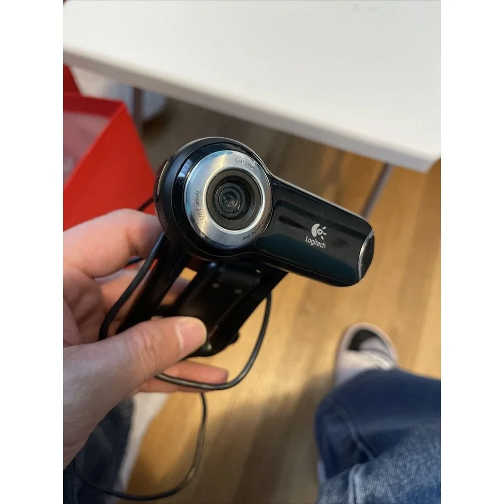 Logitech QuickCam Pro 9000 HD USB Webcam V-UBM46 Carl Zeiss 2MP Autofocus (13)